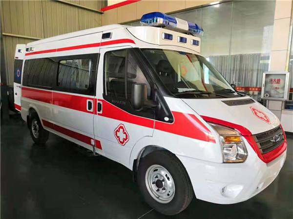 临朐县福特V362救护车